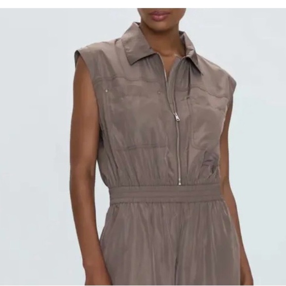 Becca Pistola Zip Front Jumpsuit - Picture 6 of 16